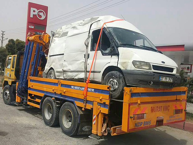 birecik-vinc-hasarli-hasarsiz-arac-tasima